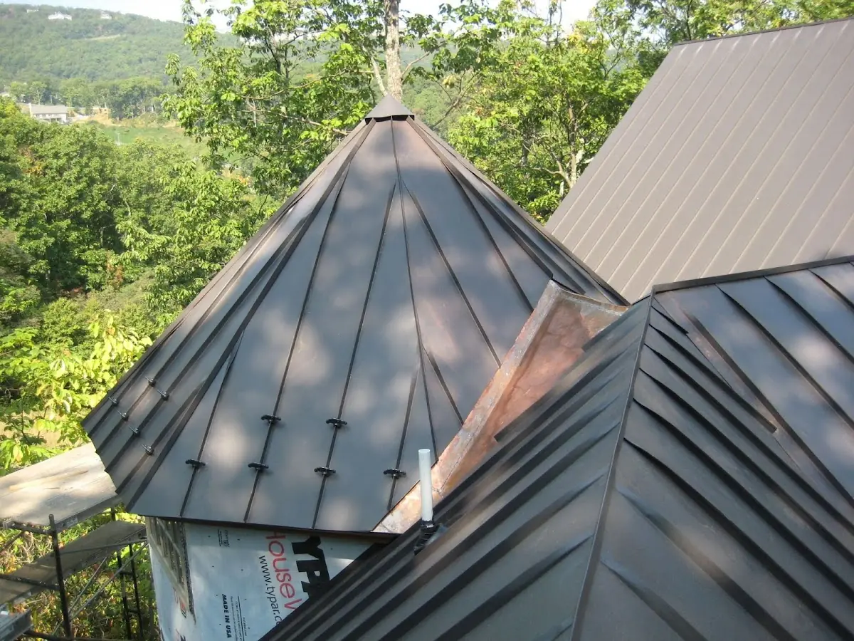 Professional Shingle Replacement & Repair by Craftsman Roofing in Glass City